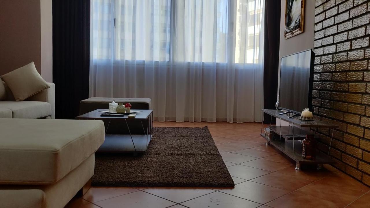 Cozy * Tirana