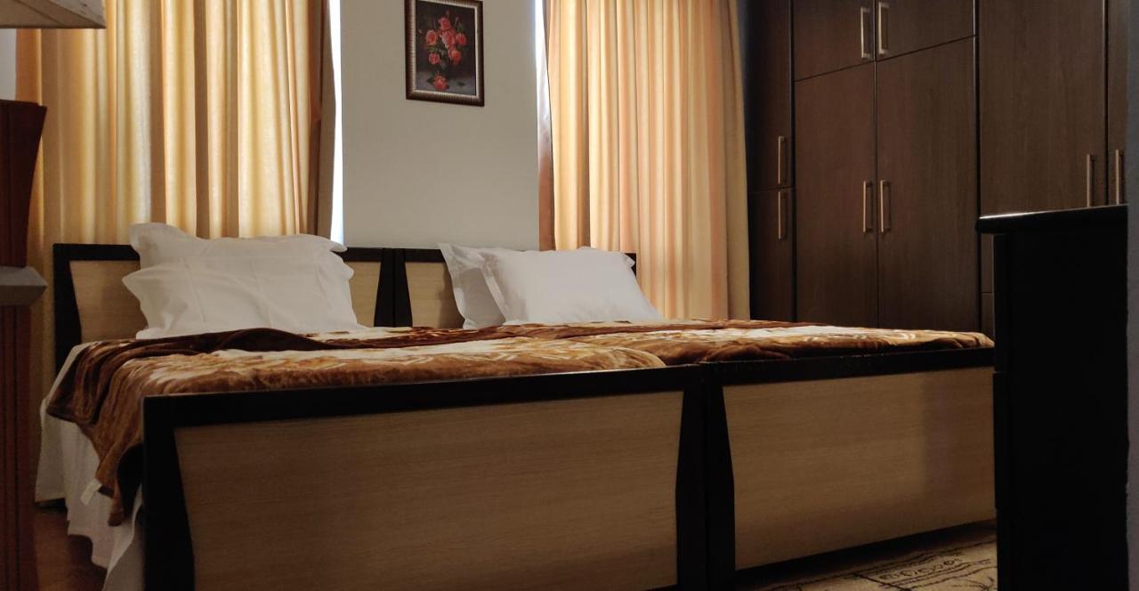 Cozy Apartamento Tirana